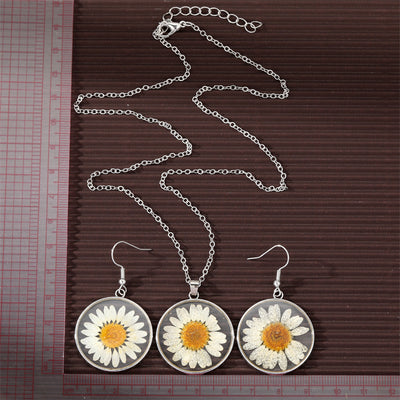 Vintage Chrysanthemum Dried Flower Resin Pendant Earrings and Necklace Set