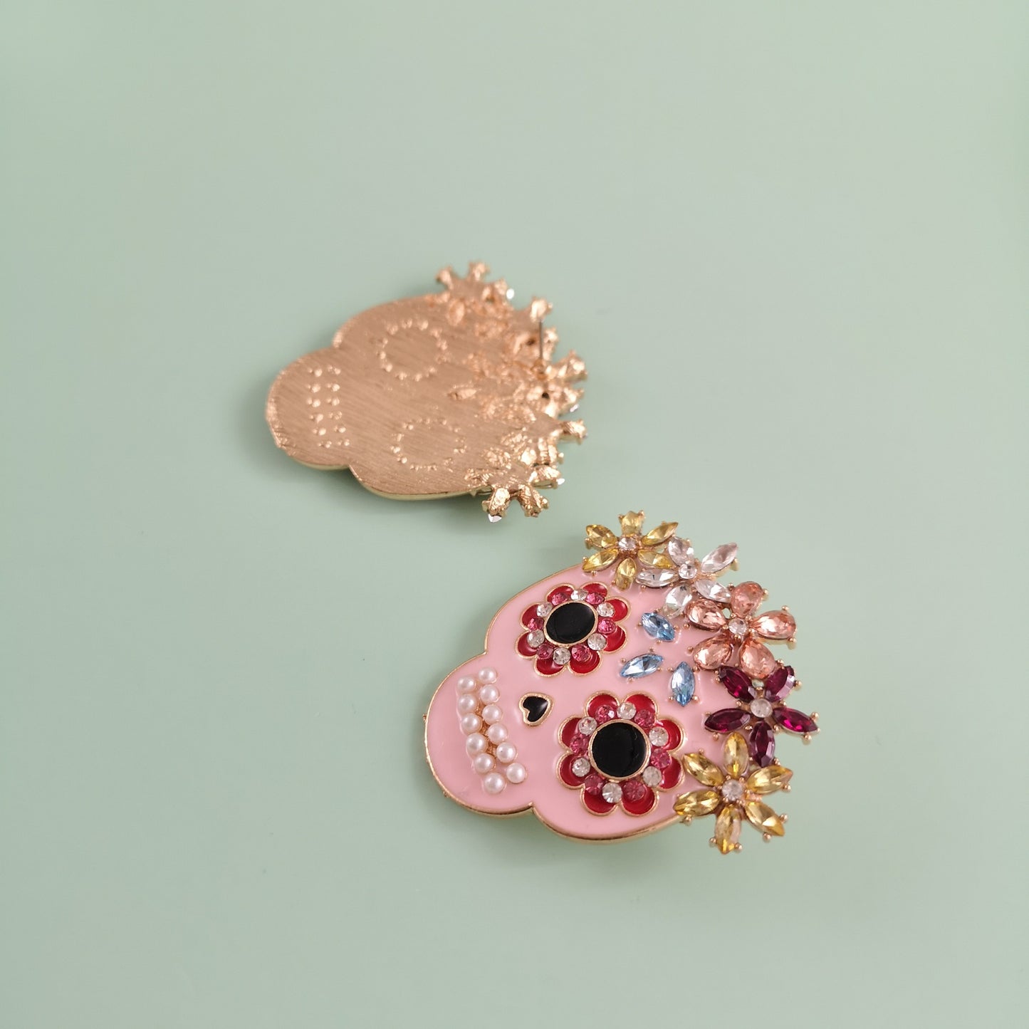 Wholesale Creative Halloween Skull Diamond Stud Earrings
