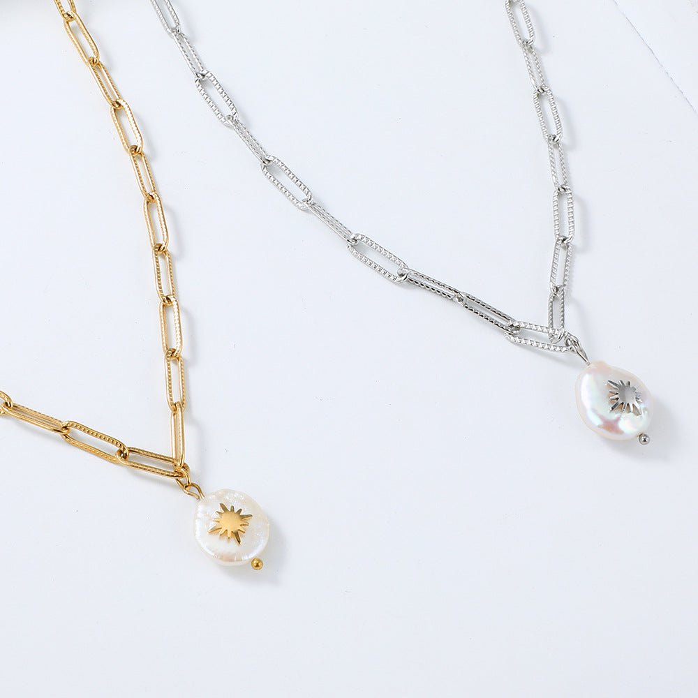 Wholesale Pearl Pendant Stainless Steel Heart Necklace with Vintage Design