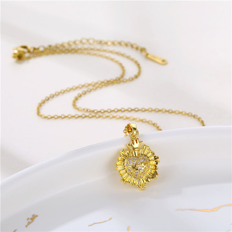 Korean Style Heart Shape Zircon Crystal Pendant Necklace in 18K Gold Plated Stainless Steel