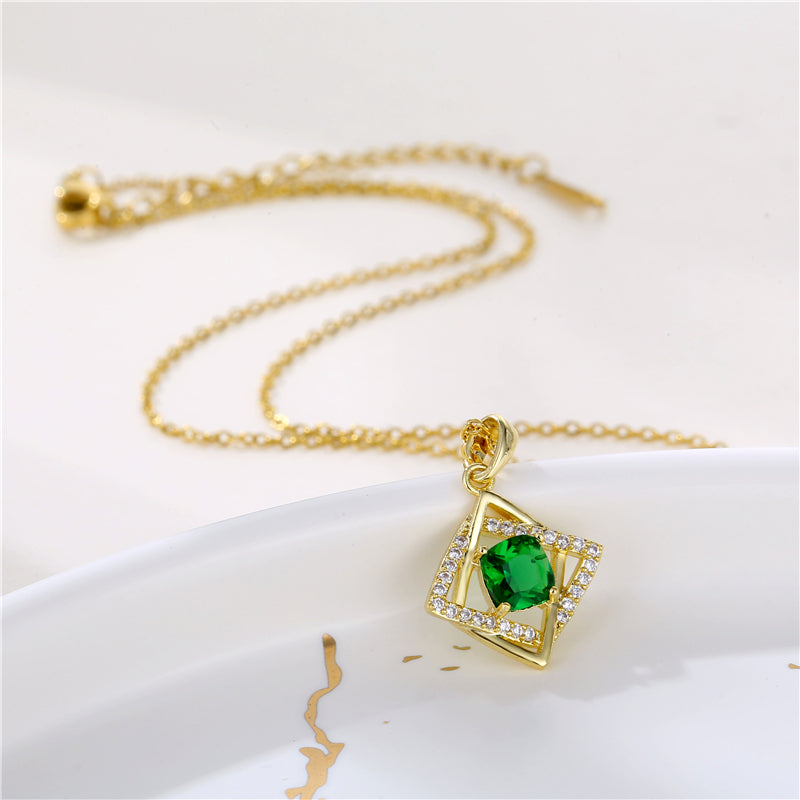 Korean Style Heart Shape Zircon Crystal Pendant Necklace in 18K Gold Plated Stainless Steel