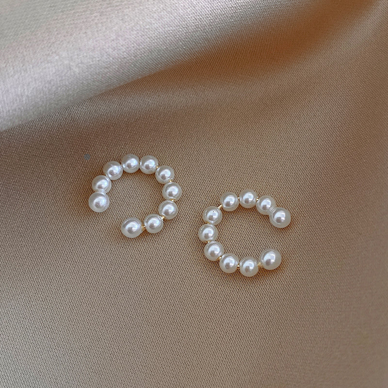 Simple C-Shaped Pearl Ear Cuff Clip-On Earrings