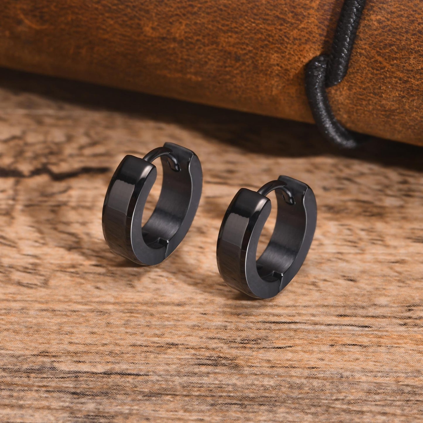 1 Pair Simple Style Solid Color Polished 201 Stainless Steel Black Hoop Earrings for Men