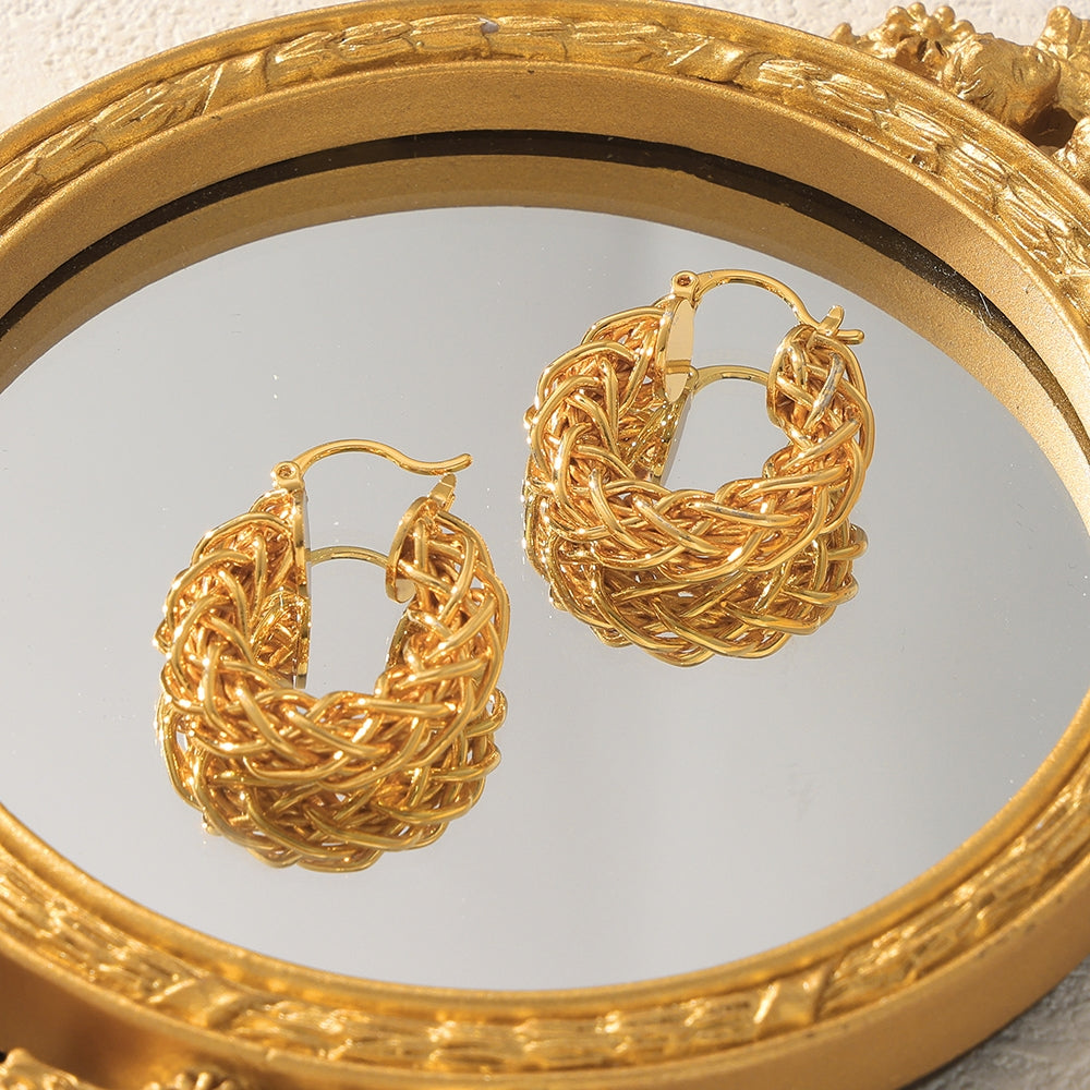 1 Pair Modern Geometric Twist 18K Gold Plated Copper Earrings