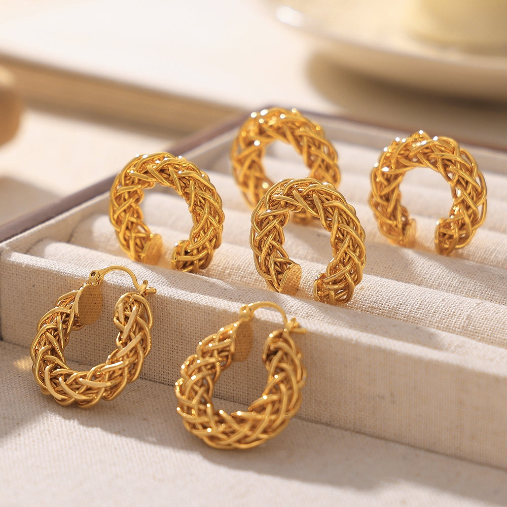 1 Pair Modern Geometric Twist 18K Gold Plated Copper Earrings