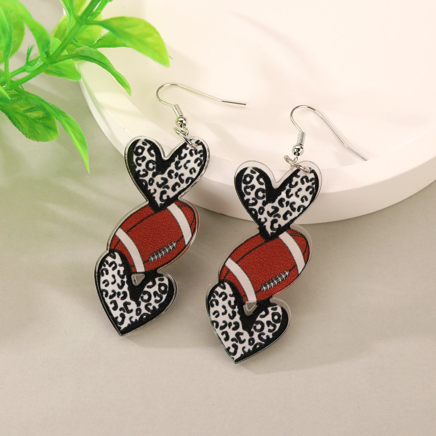 1 Pair Classic Sports Series Heart Shape Acrylic Drop Earrings