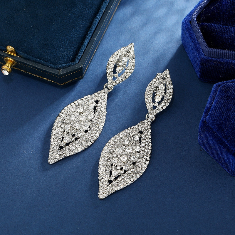 Elegant Geometric Alloy Water Drop Crystal Clip-On Earrings