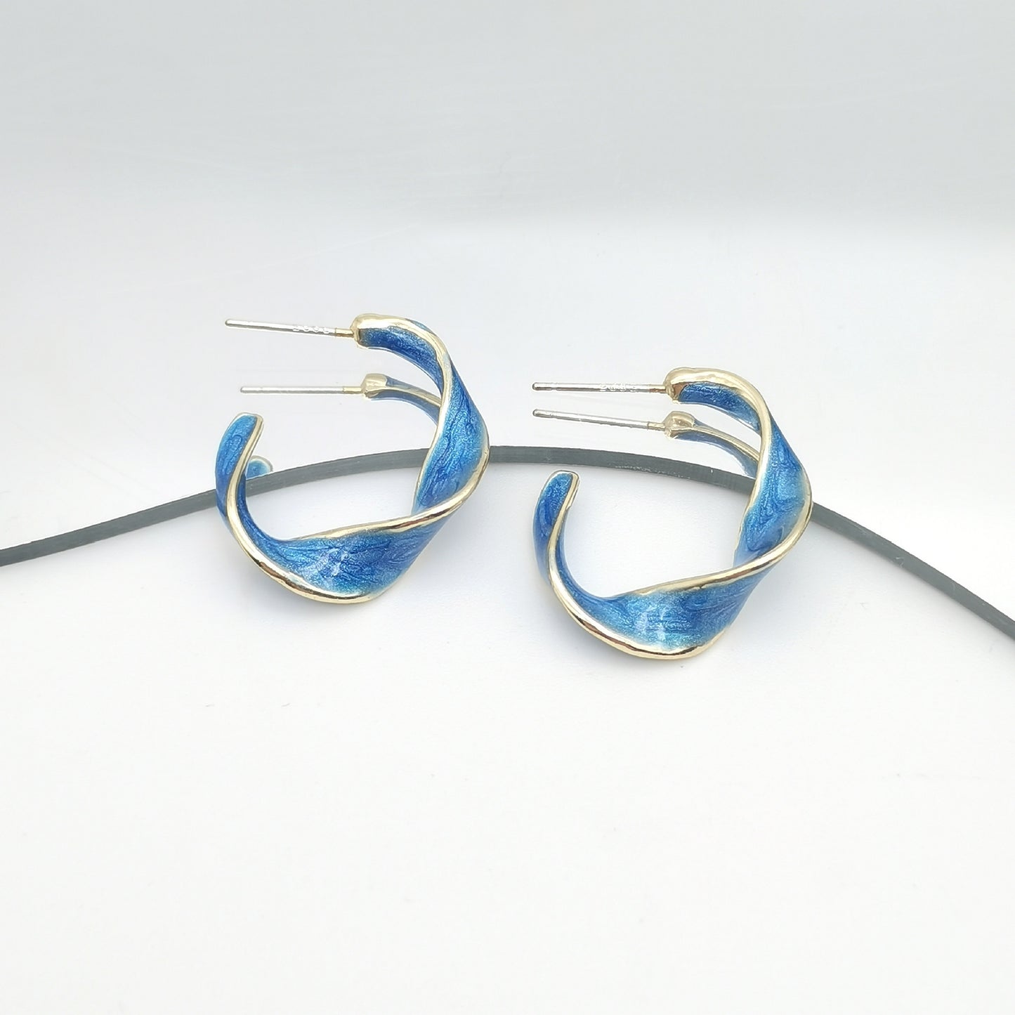 Klein Blue C Shape Alloy Stud Earrings - Niche Simple Design Korean Style for Women