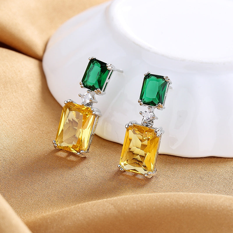 1 Pair Fashion Rectangle Copper Inlay Zircon Synthetic Gemstone Drop Earrings