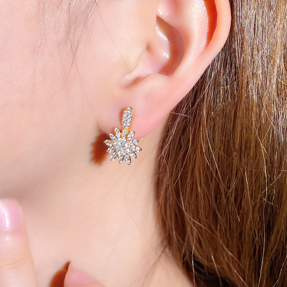 IG Style Flower Inlay Copper Zircon Stud Earrings - Trendy Minimalist Design