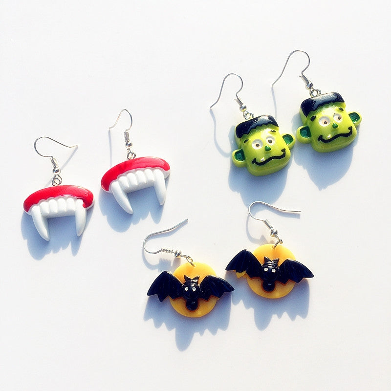 1 Pair Novelty Bat Epoxy Resin Earrings