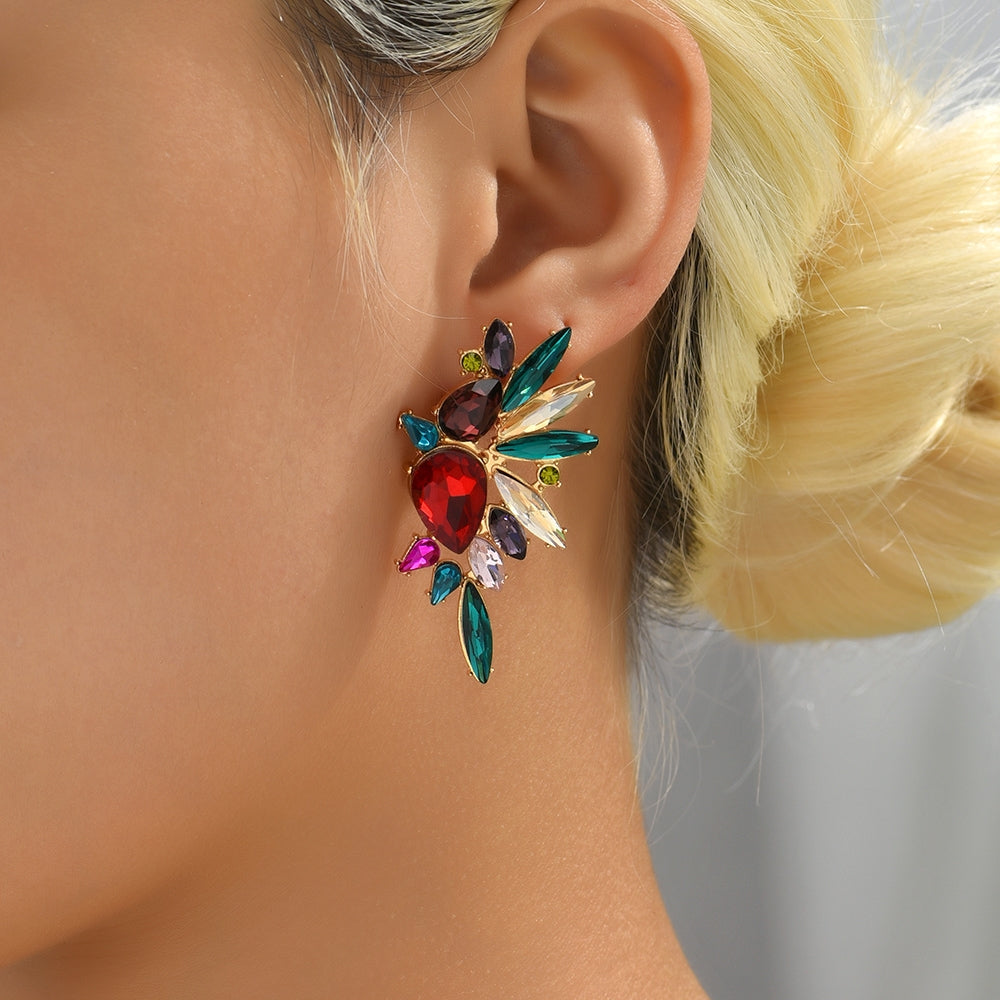 Retro Luxurious Rhinestone Wing Stud Earrings