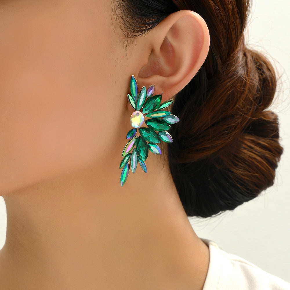 Retro Luxurious Rhinestone Wing Stud Earrings