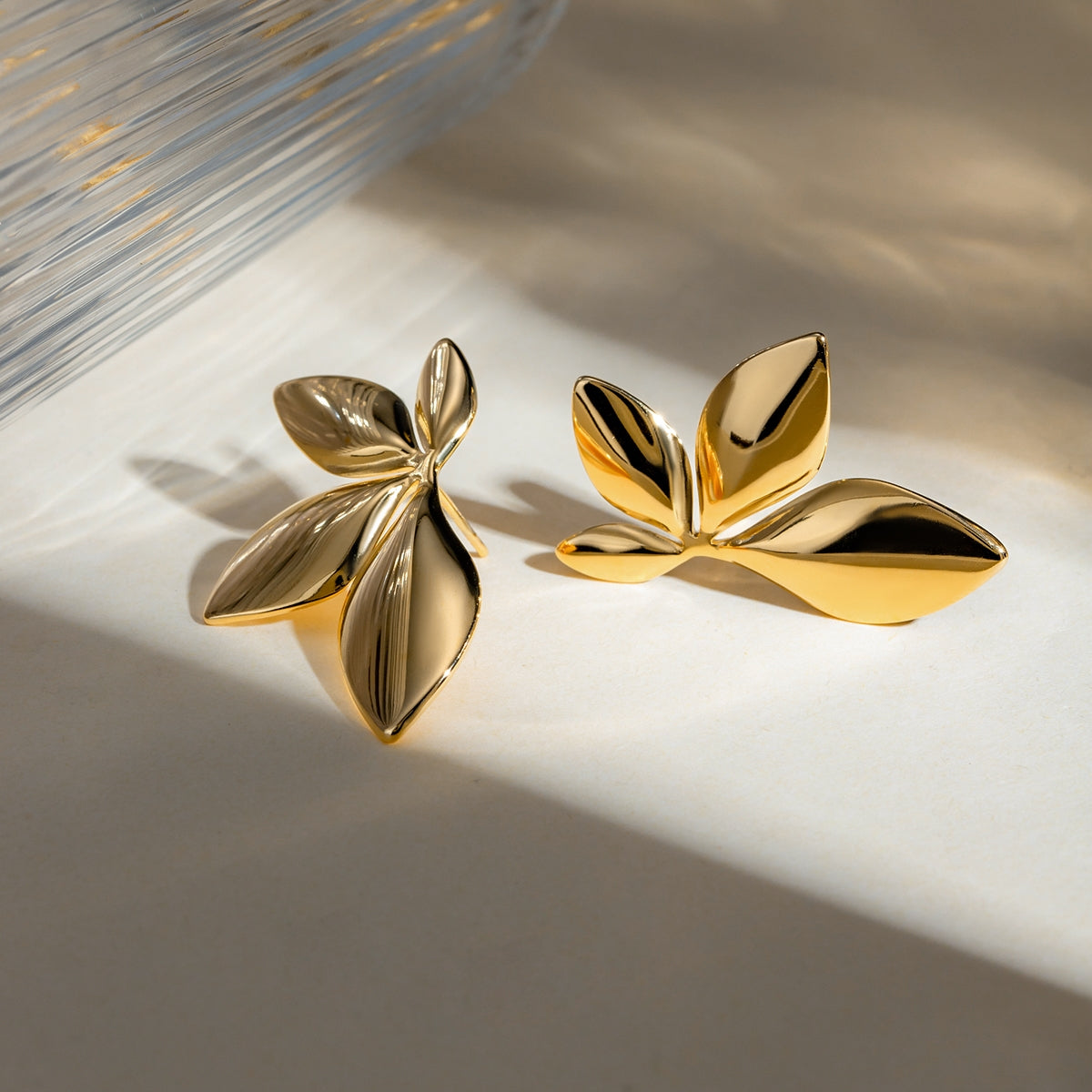 1 Pair Minimalist 18K Gold Plated Stainless Steel Leaf Earrings