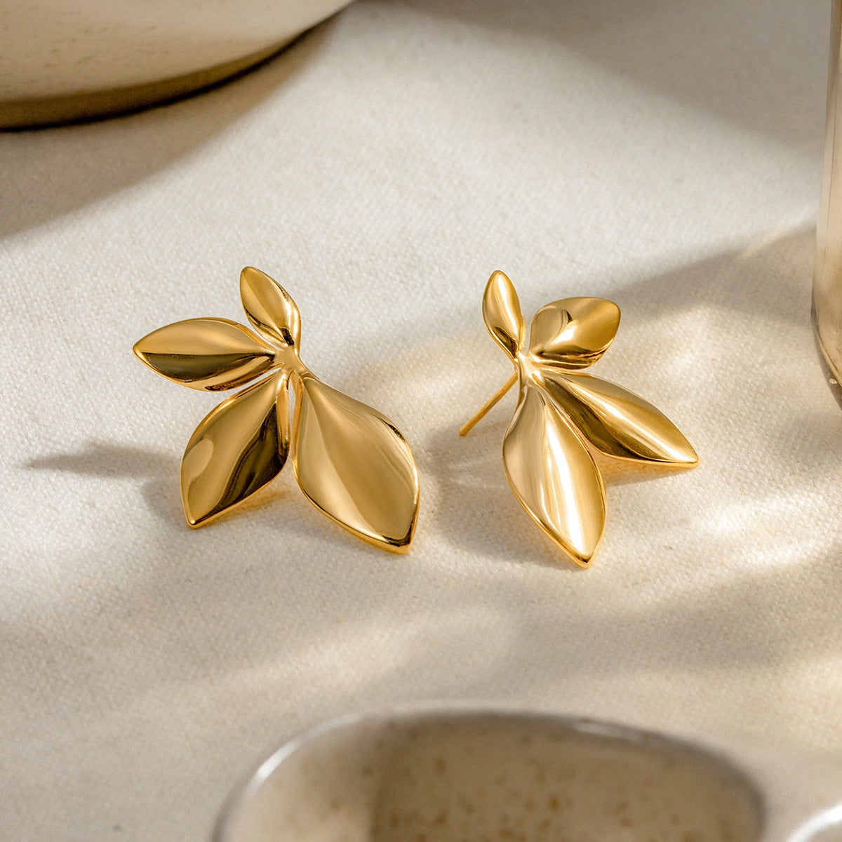 1 Pair Minimalist 18K Gold Plated Stainless Steel Leaf Earrings