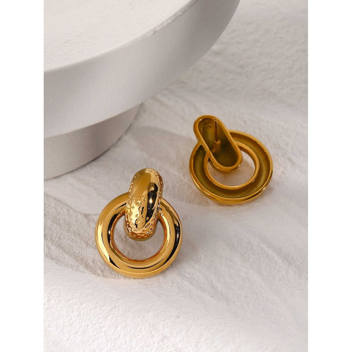 1 Pair Minimalist 18K Gold Plated Stainless Steel Circle Drop Earrings