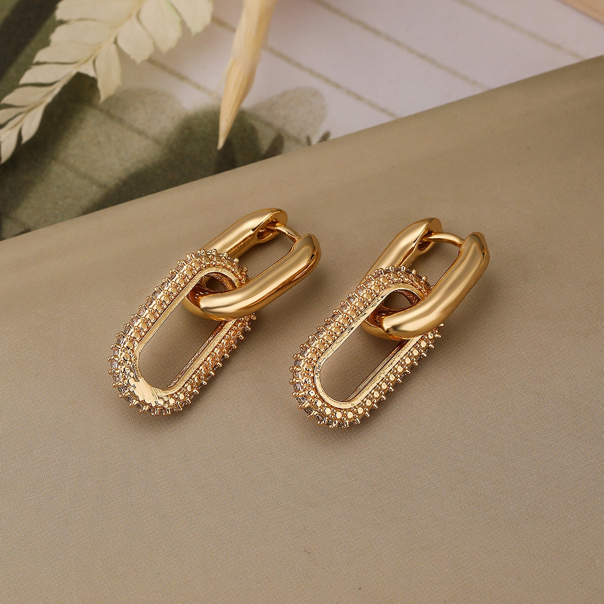 1 Pair Minimalist Oval Zircon 18k Gold Plated Double Hoop Earrings