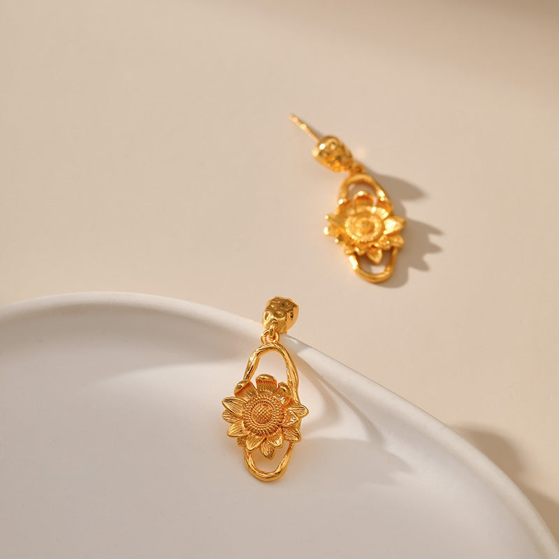 1 Pair Minimalist Flower Design 18k Gold Plated Copper Drop Earrings