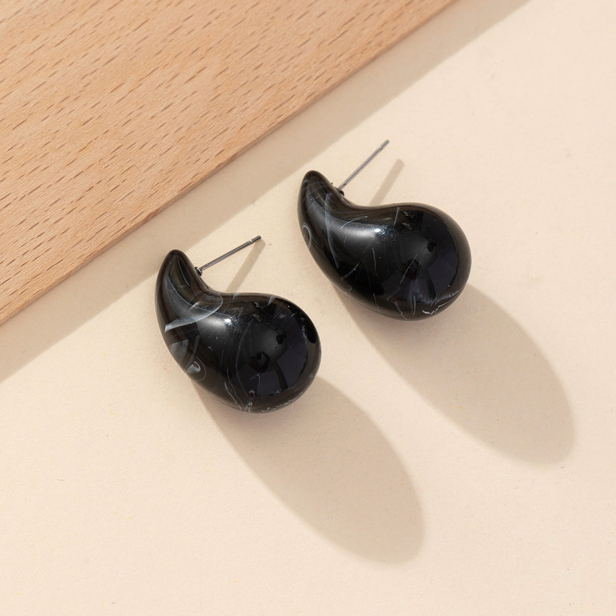 1 Pair Vintage Water Droplet Resin Acrylic Earrings