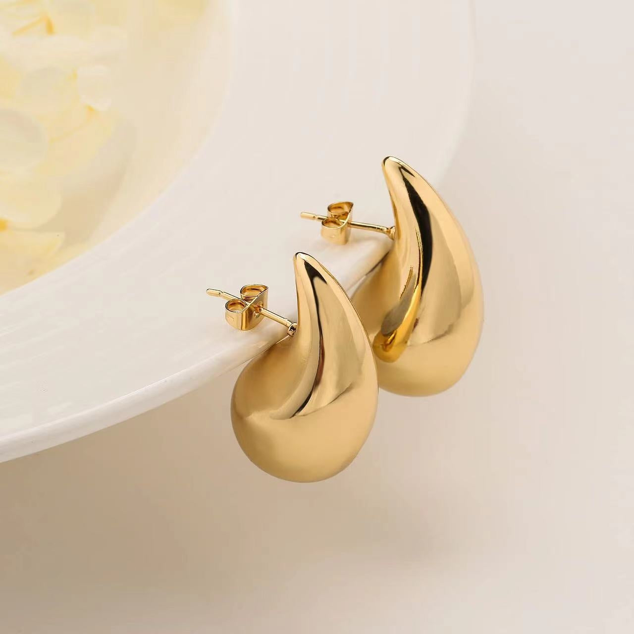 1 Pair Simple Style Water Droplets Plating Stainless Steel 18K Gold Plated Ear Studs