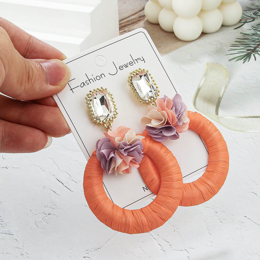 1 Pair Tropical Round Flower Raffia Rhinestone Drop Earrings