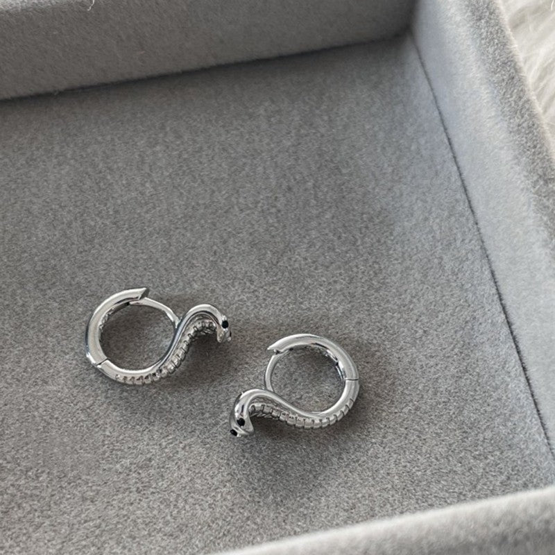 Vintage Snake Design Silver Plated Ear Cuff Earrings