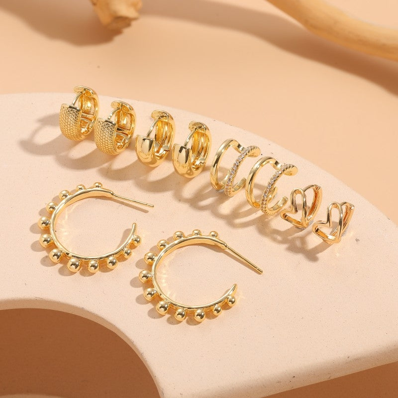 1 Piece Classic C Shape Asymmetrical 14k Gold Plated Copper Zircon Heart Ear Cuff Earrings