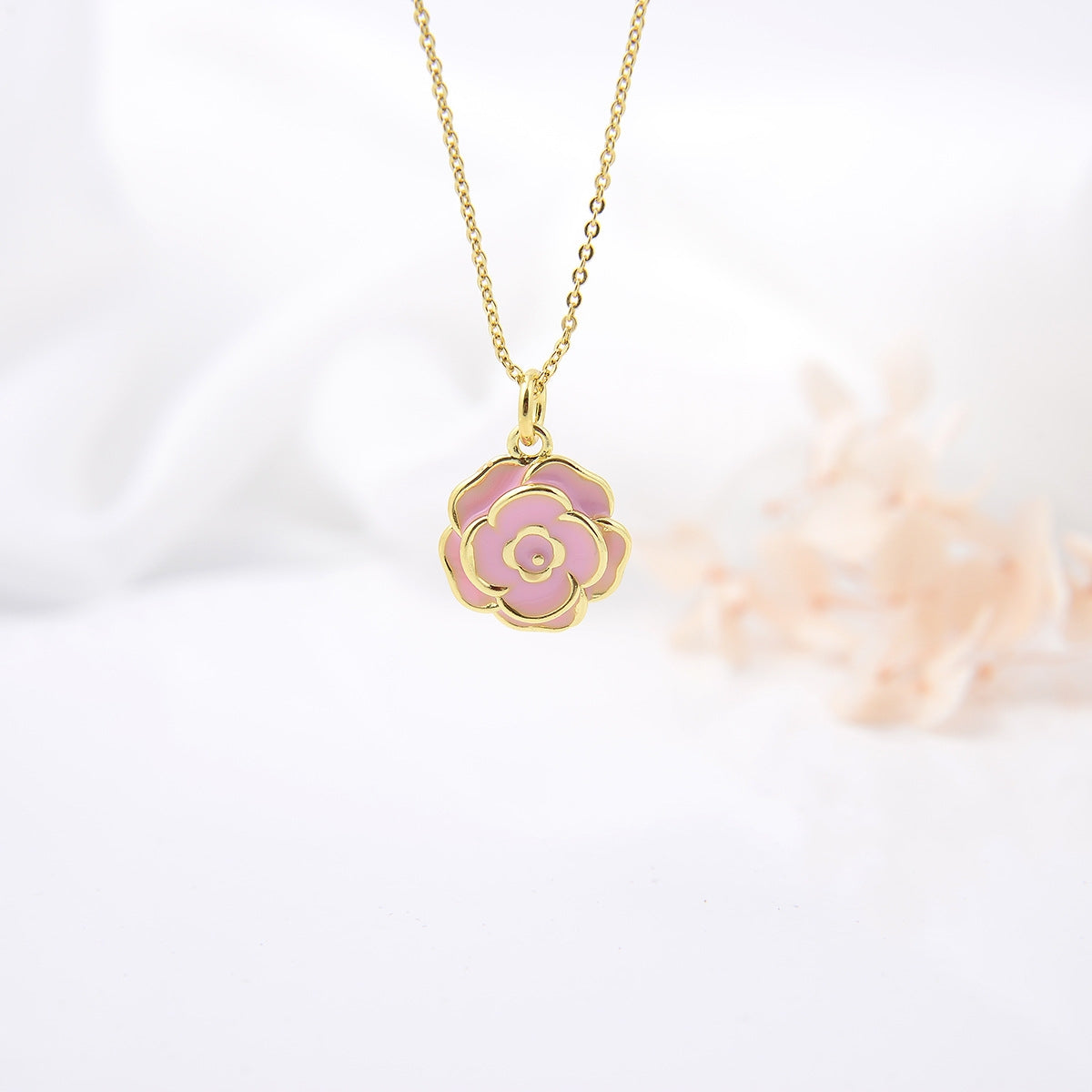 Copper Gold-Plated Rose Flower Pendant Necklace for Women