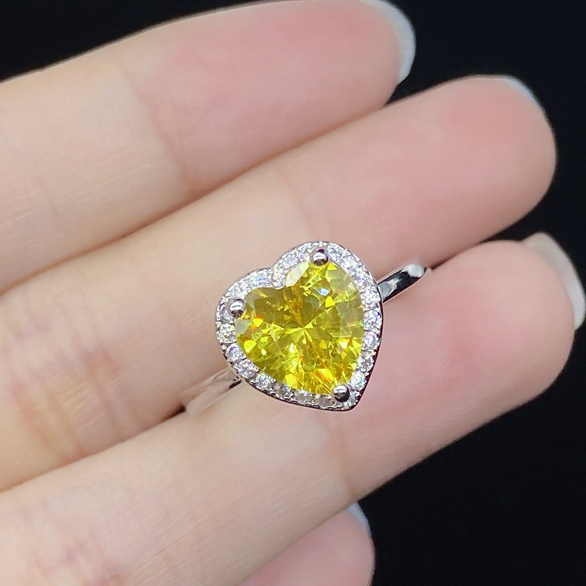 Fashion Heart Shape Yellow Crystal Adjustable Women's Ring