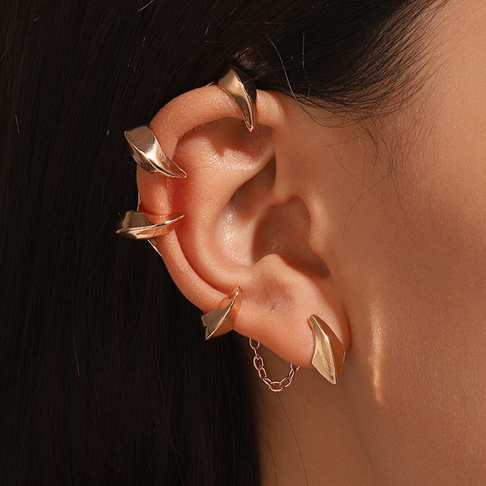 Gothic Sharp Teeth Alloy Chain Ear Cuff for Women