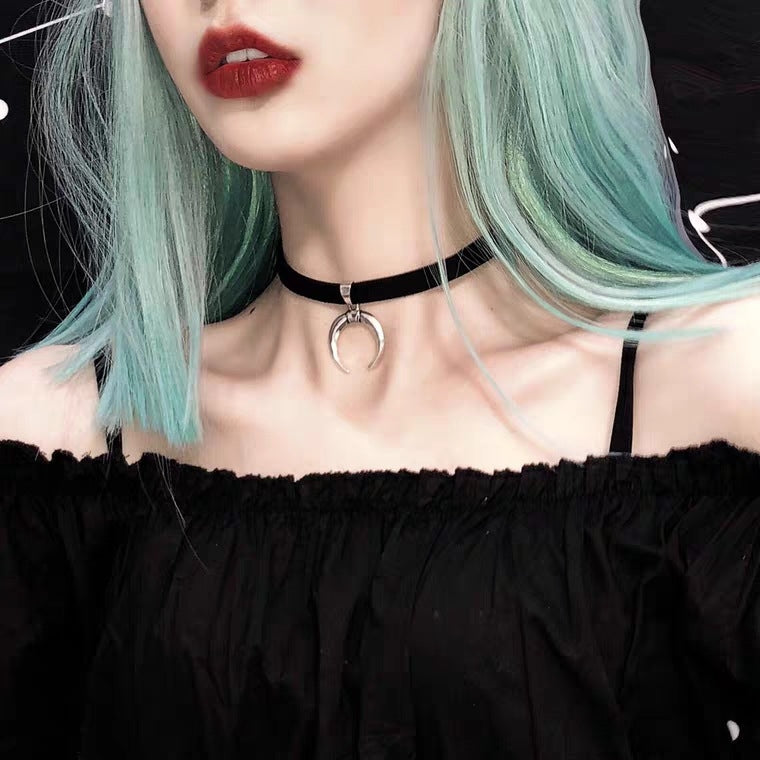 Punk Moon Alloy Plated Women's Choker Necklace