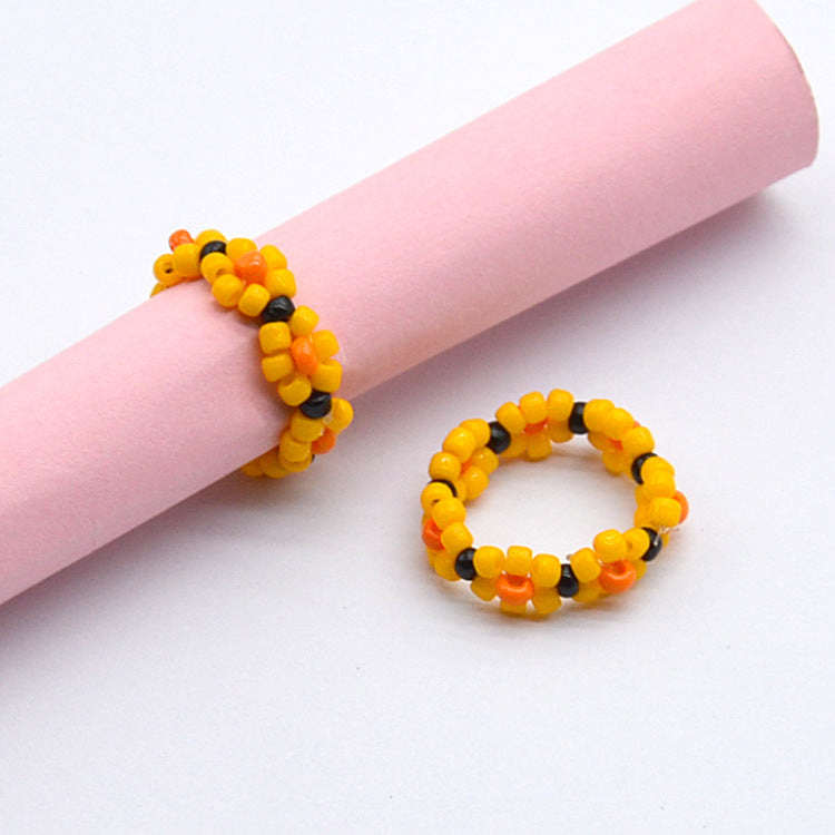 Pastoral Floral Seed Bead Handmade Women's Rings - Colorful Beaded Flower Design