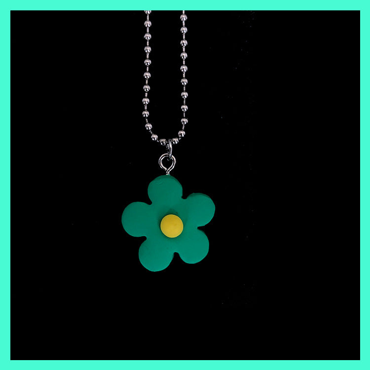 Cartoon Flower Pendant Necklace for Women - Retro Cute Clay Floral Choker