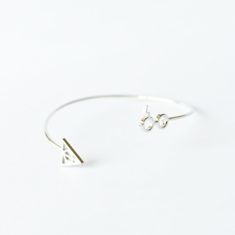 Simple Geometric Triangle Alloy Women's Bangle Bracelet