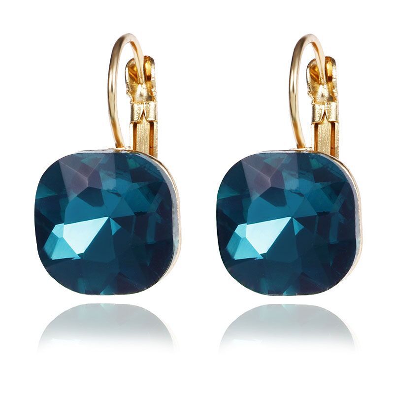 Fashion Geometric Alloy Inlay Artificial Gemstones Women'S Drop Earrings 1 Pair