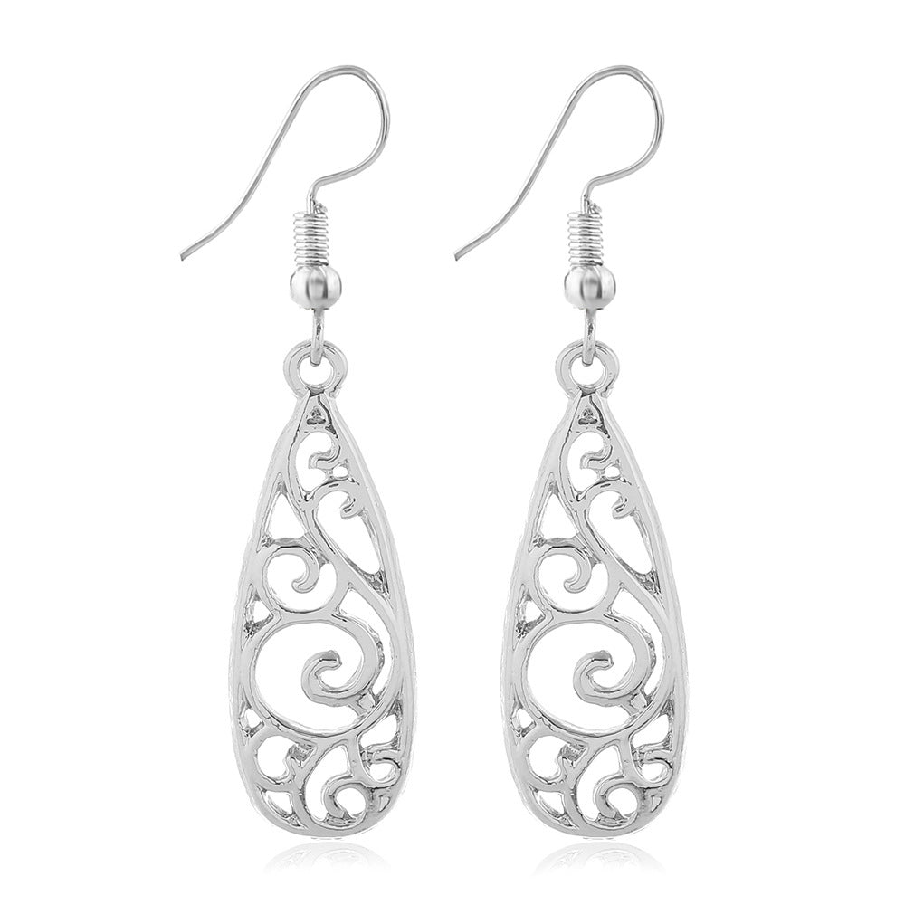 Leaf Butterfly Creative Personality Fashion Hollow Metal Leaf Earrings