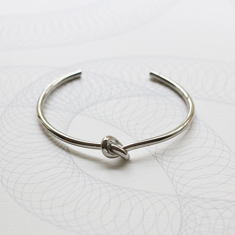 Fashion Minimalist Titanium Steel Knot Bangle Bracelet Plated in 18K Gold