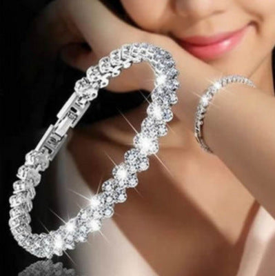 Elegant Heart Crystal Alloy Bridal Bracelet