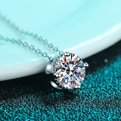 Simple Sterling Silver Moissanite Zircon Pendant Necklace