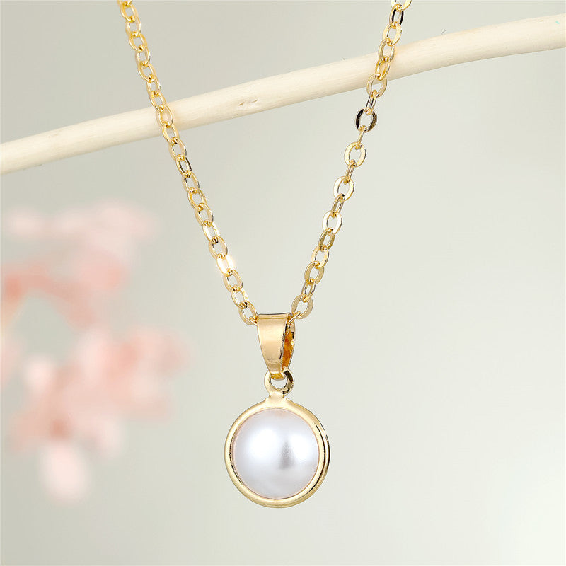 New Minimalist Round Rhinestone Pendant Necklace