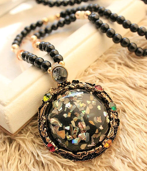 Korean Bohemian Colorful Shell Pendant Necklace with Crystal Beads and Cat Eye Stone