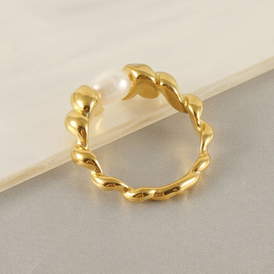 18K Gold Plated Stainless Steel Irregular Pearl Spiral Design Ring