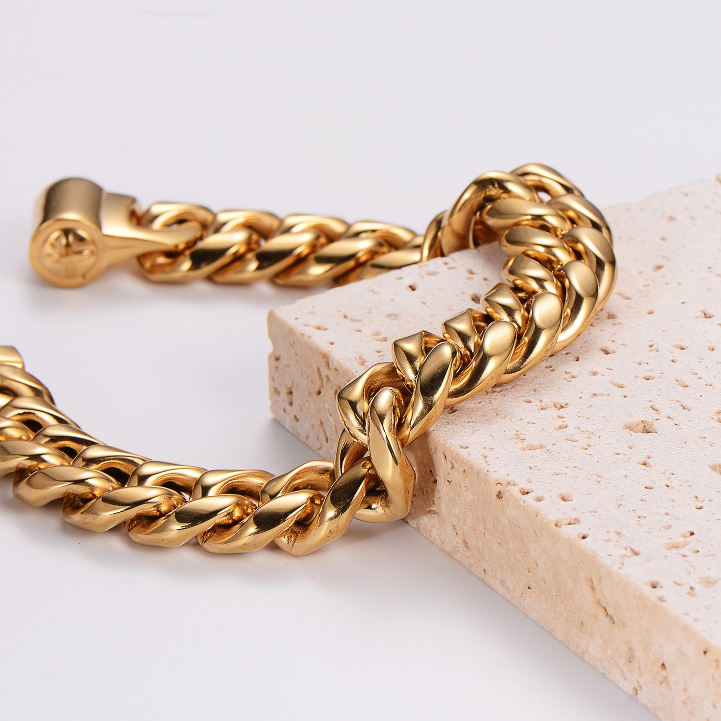 18K Gold Plated Stainless Steel Cuban Link Bracelet