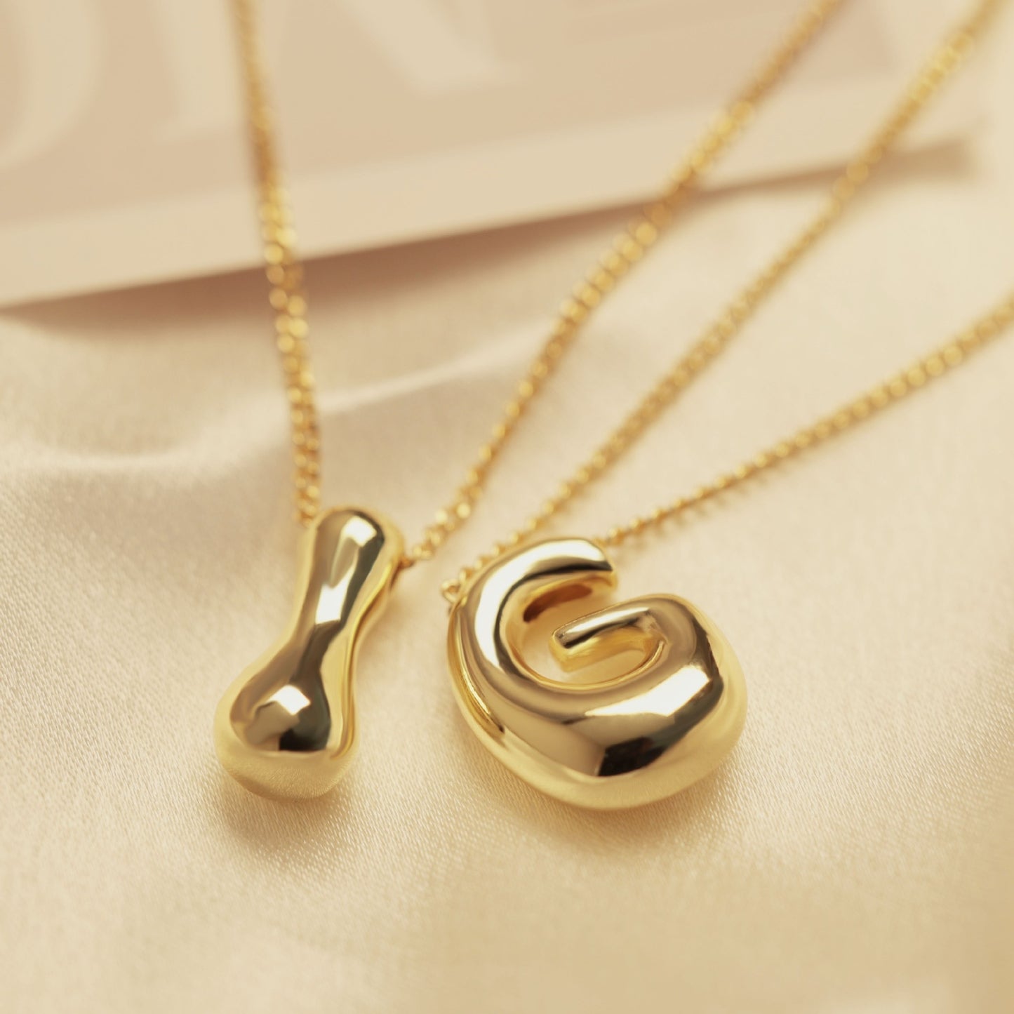 304 Stainless Steel Gold Plated Bubble Letter Necklace