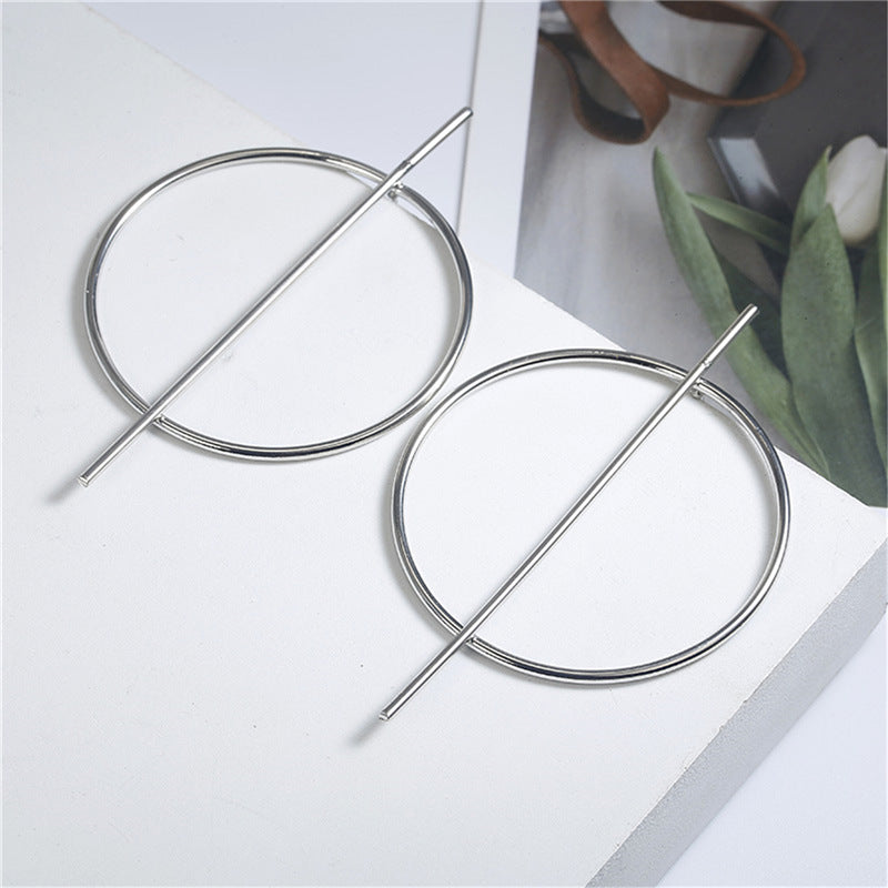 Simple Circle Hollow Long Earrings NHPF141071