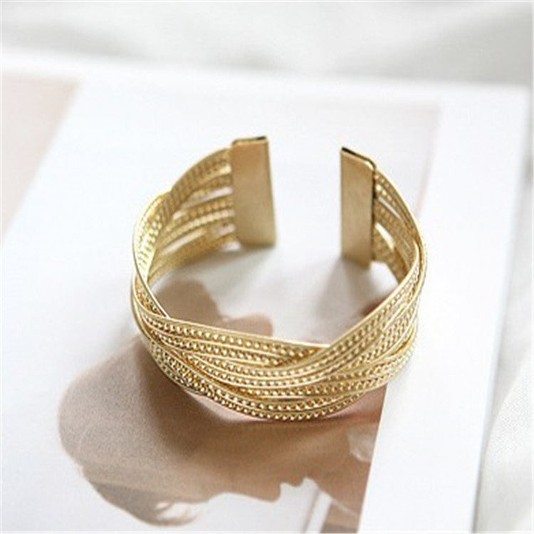 Fashion C Shape Alloy Women's Bangle