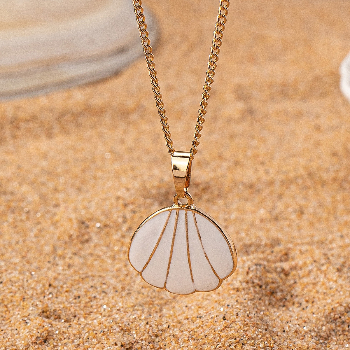 Beach Commute Shell Zinc Alloy Women's Pendant Necklace