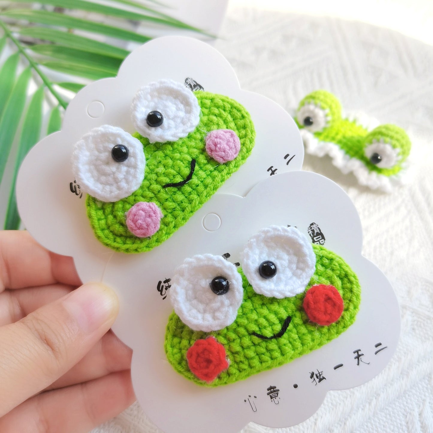 Handmade Wool Knitted Frog Hair Clip - 3D Cartoon Animal Design BB Side Clip Headwear