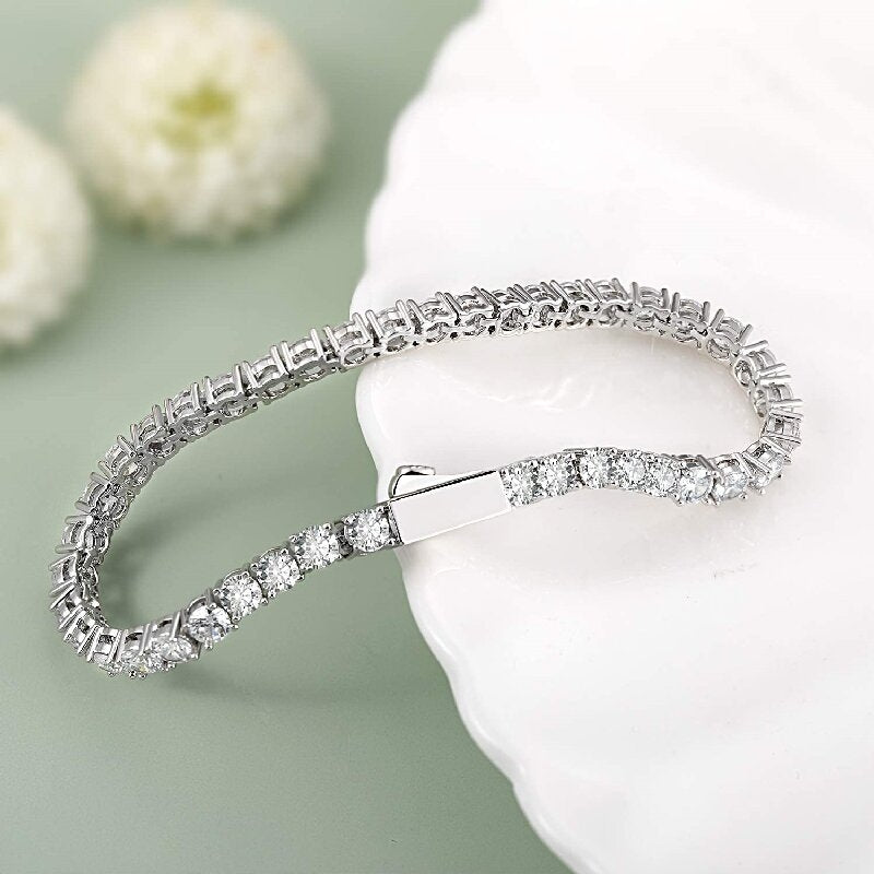 Casual Elegant 18k Gold Plated Zircon Tennis Bracelet with Spring Clasp