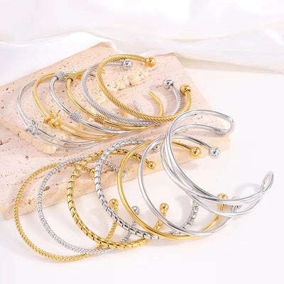 Vintage Style 18K Gold Plated Titanium Steel Cuff Bracelet - High-End Simple Design